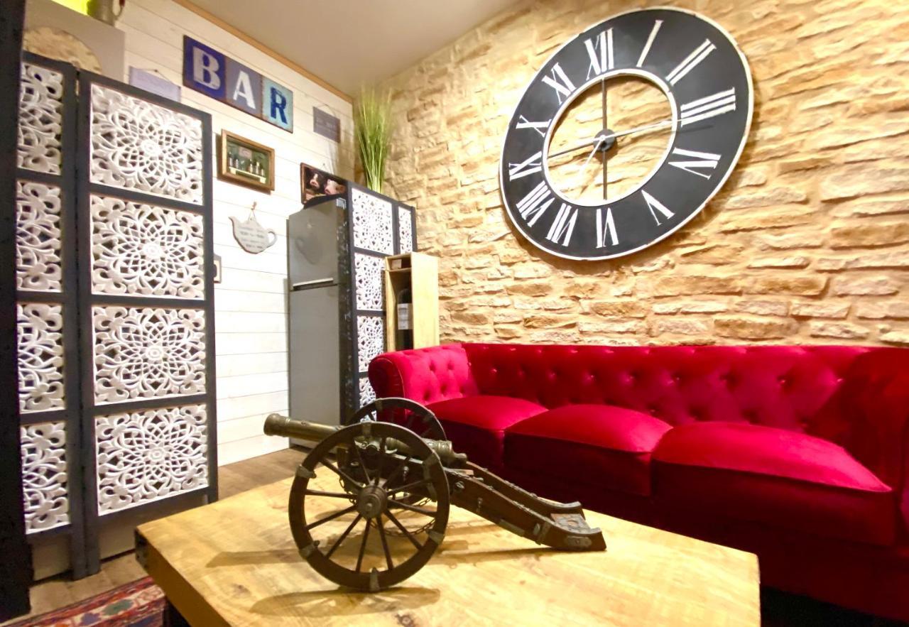 O Clair De Lune Au Coeur De Sarlat - Chambres Climatisees - Parking Prive - Piscine Chauffee - Spa Et Massages Exteriér fotografie