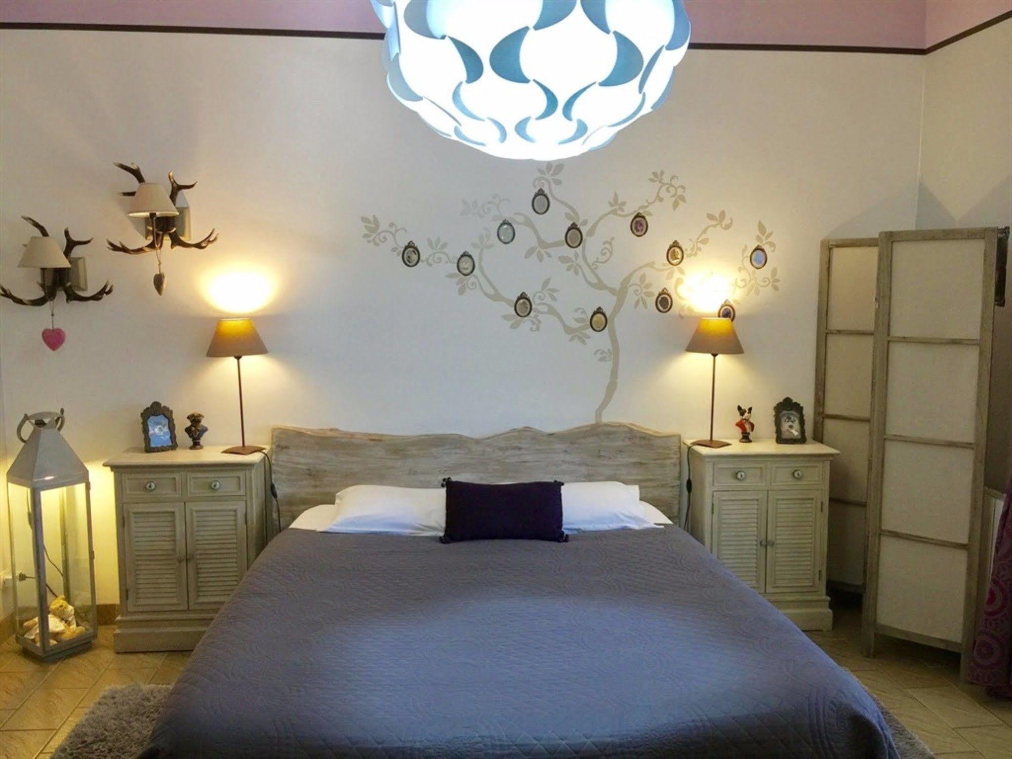 O Clair De Lune Au Coeur De Sarlat - Chambres Climatisees - Parking Prive - Piscine Chauffee - Spa Et Massages Exteriér fotografie